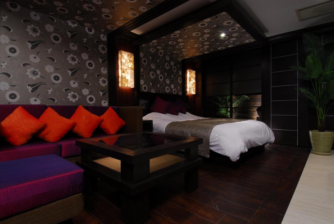 מלון קיטקיושו Bay Hill Club Higashi Kokura (Adults Only) מראה חיצוני תמונה